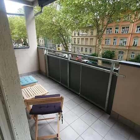 Appartamento Gemuetliche 3-zimmer-wohnung Mit Tg-stellplatz - Top-lage In *